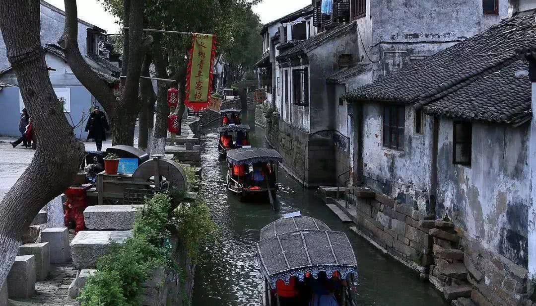 不结盟运动峰会呼吁构建和平公正世界